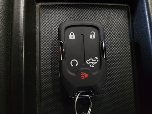 Used 2019 Chevrolet Silverado 1500 LT w/ All-Star Edition AWD/4WD image 32
