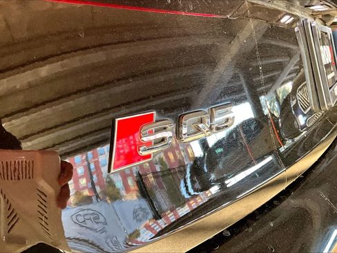 Used 2020 Audi SQ5 Premium Plus w/ Premium Plus Package image 9