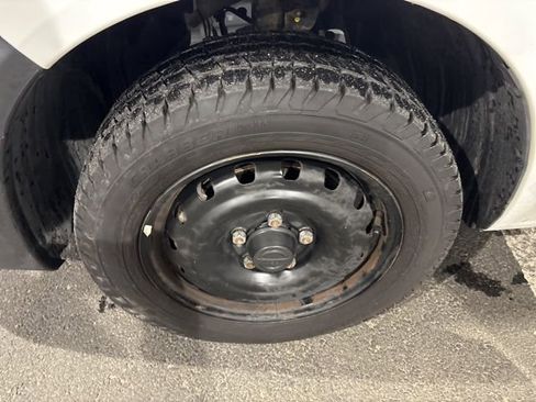 Used 2015 Nissan NV200 S w/ Cruise Control Package image 21