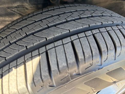 Used 2015 Toyota RAV4 LE image 26