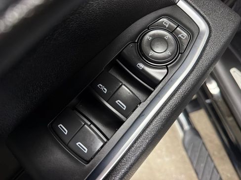 Used 2025 Chevrolet Silverado 1500 LT w/ All Star Edition Plus RWD image 17