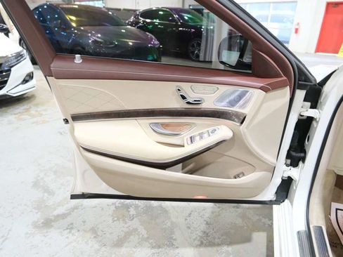 Used 2018 Mercedes-Benz S 560 4MATIC Sedan image 18