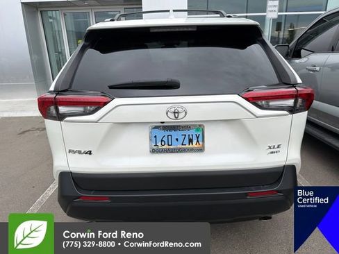 Used 2021 Toyota RAV4 XLE Premium AWD/4WD image 6