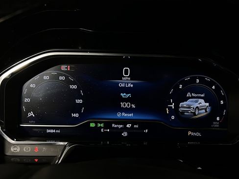 Used 2025 Chevrolet Silverado 1500 LT w/ Safety Package image 17