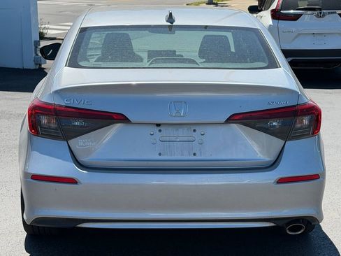 Used 2023 Honda Civic Sport image 17