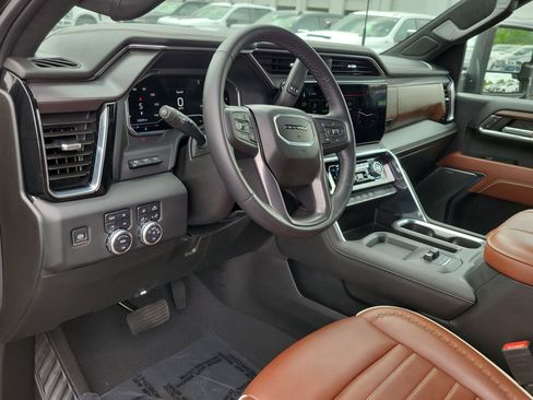 Used 2024 GMC Sierra 2500 Denali Ultimate image 22