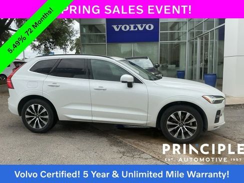 Used 2023 Volvo XC60 B5 Core image 3