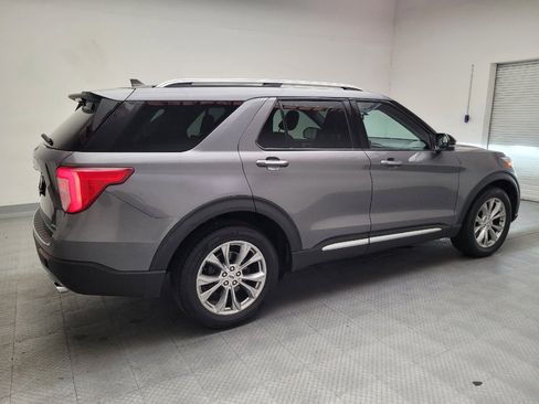 Used 2022 Ford Explorer Limited w/ Equipment Group 301A AWD/4WD image 10