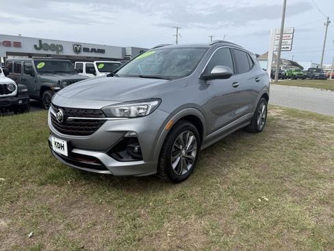 Used 2023 Buick Encore GX Select w/ Sport Touring Package image 3