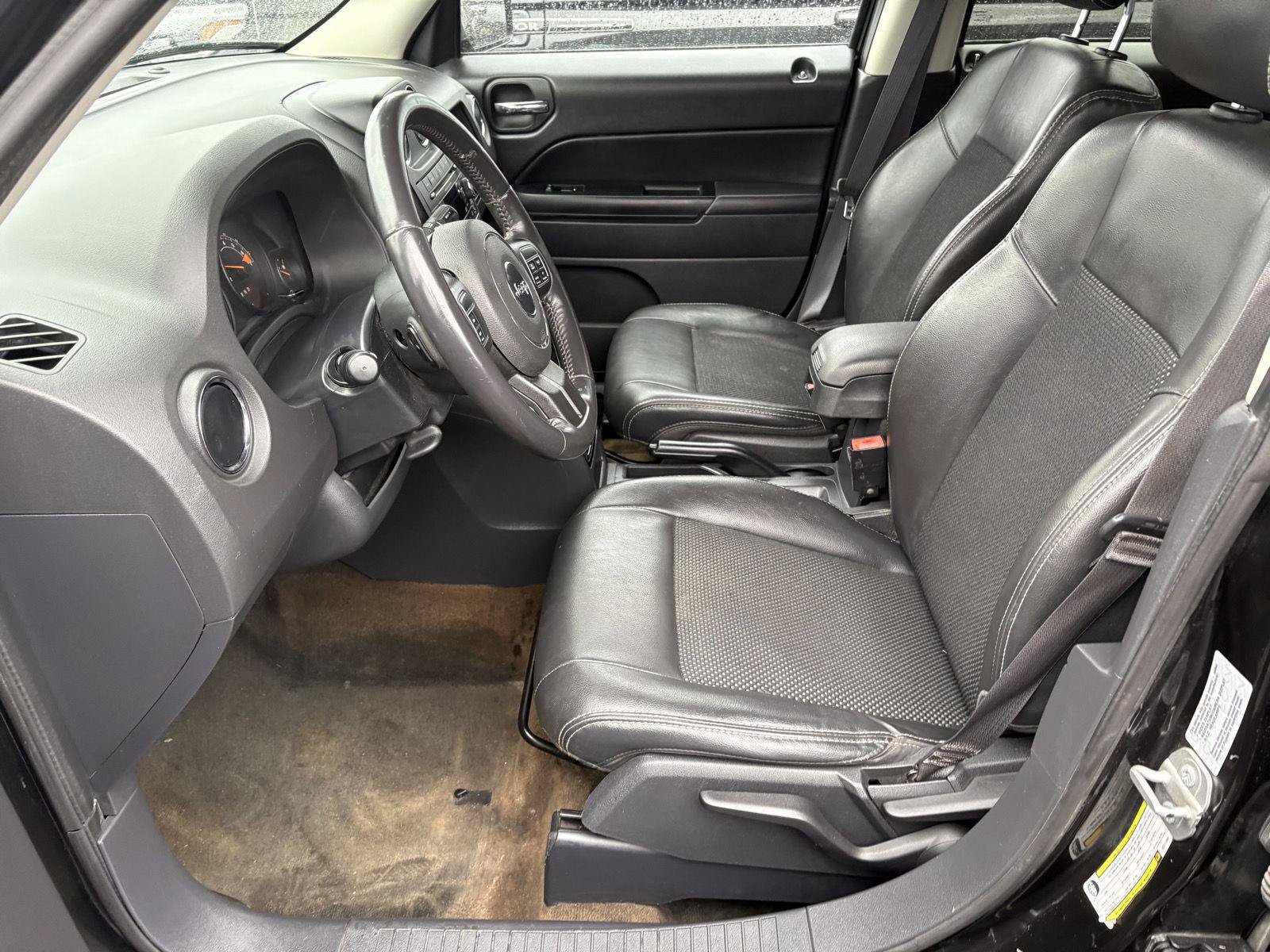 Used 2017 Jeep Patriot Sport w/ Power Value Group AWD/4WD image 3