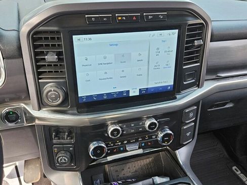 Used 2023 Ford F150 Lariat w/ Trailer Tow Package image 18