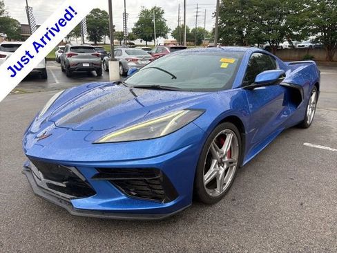 Used 2022 Chevrolet Corvette Stingray Preferred Cpe w/ Z51 Performance Package RWD image 7