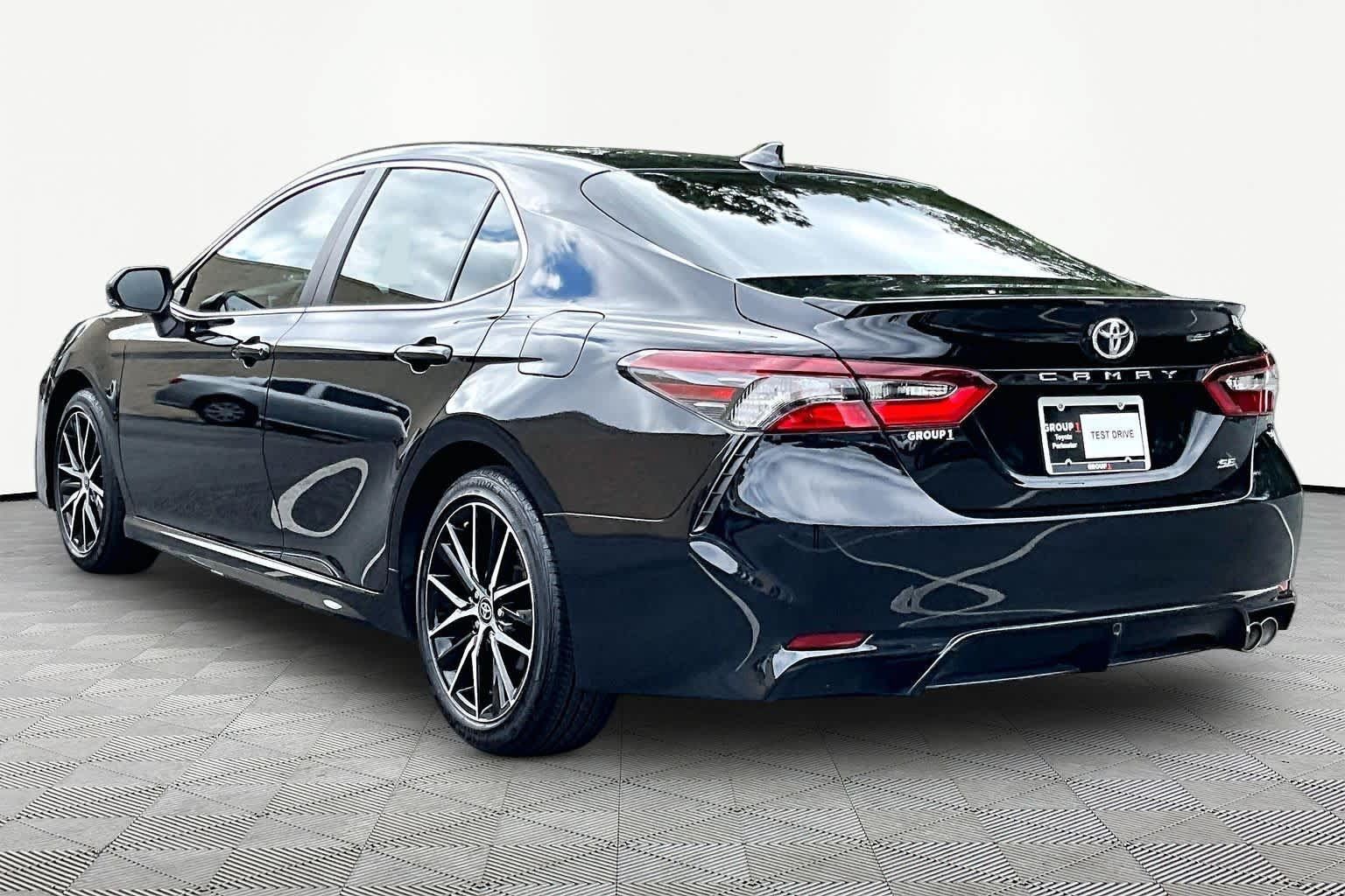 Certified 2024 Toyota Camry SE FWD image 12