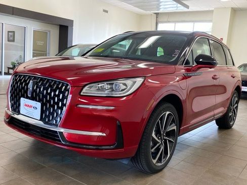 New 2025 Lincoln Corsair Grand Touring w/ Equipment Group 301A image 4