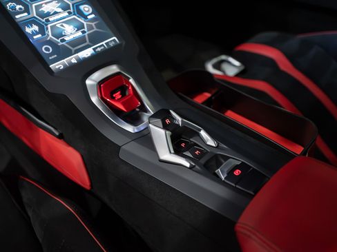 Used 2023 Lamborghini Huracan STO RWD image 20