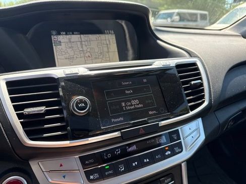 Used 2014 Honda Accord EX-L image 21