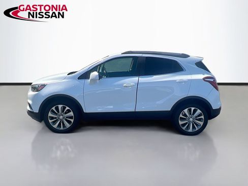 Used 2020 Buick Encore Preferred FWD image 5
