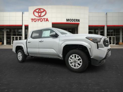 New 2025 Toyota Tacoma SR5 image 30