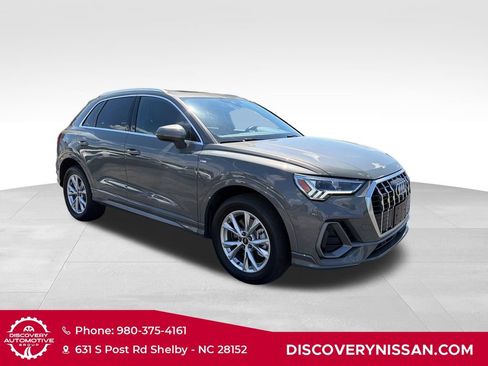 Used 2025 Audi Q3 2.0T Premium AWD/4WD image 4
