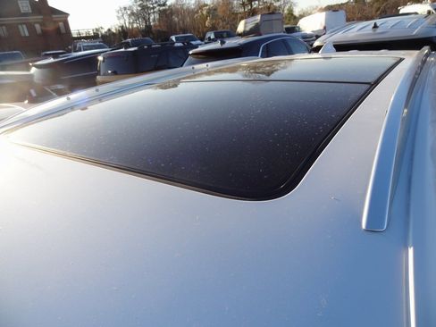 Used 2020 Cadillac XT5 Premium Luxury image 16