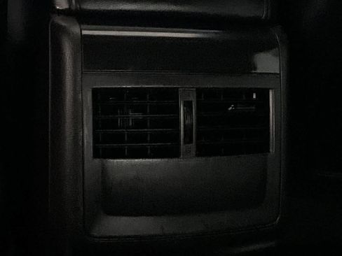 Used 2016 Toyota Avalon Touring image 15