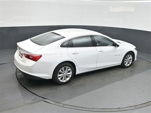 Used 2024 Chevrolet Malibu LT image 29