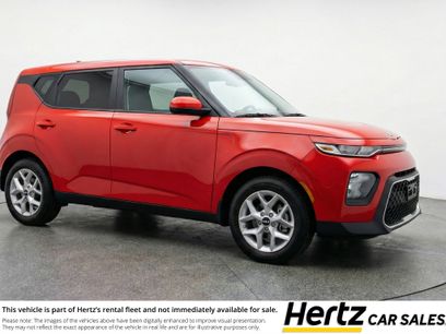 Used 2025 Kia Soul LX w/ LX Technology Package