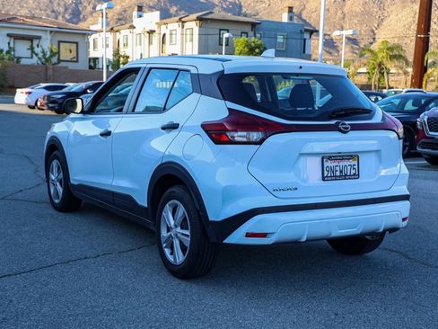Used 2024 Nissan Kicks S FWD image 5