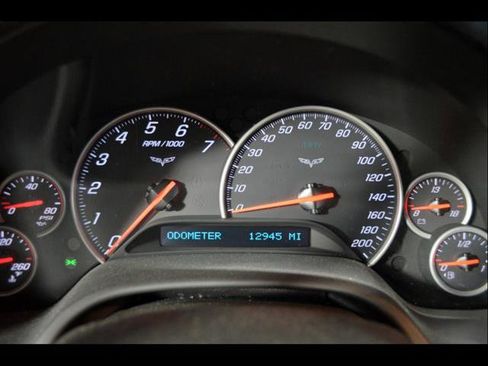 Used 2012 Chevrolet Corvette Coupe w/ 2LT Preferred Equipment Group RWD image 15