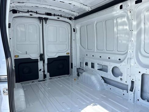 New 2026 Ford Transit 250 148 Medium Roof RWD image 14
