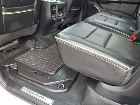 Used 2023 RAM 1500 Limited AWD/4WD image 18