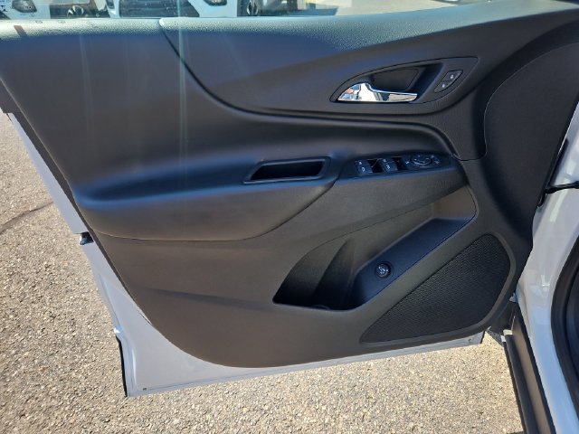Used 2024 Chevrolet Equinox LT FWD image 10