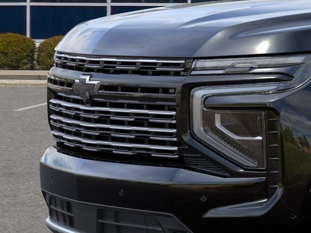 New 2026 Chevrolet Suburban High Country AWD/4WD image 13