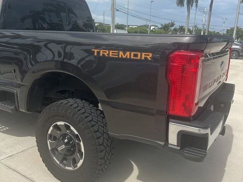 Used 2024 Ford F250 XLT w/ Tremor Off-Road Package AWD/4WD image 7
