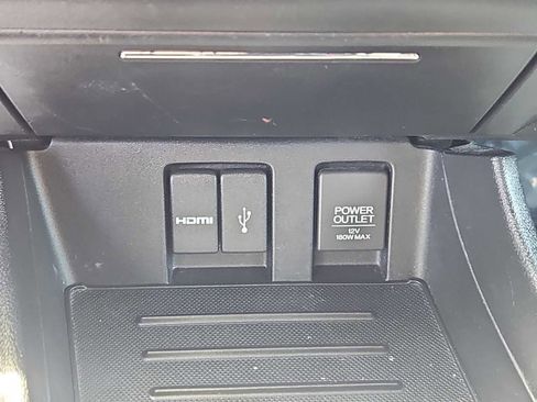 Used 2015 Honda Civic SE image 16