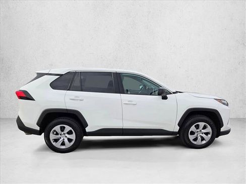 Used 2024 Toyota RAV4 LE image 4