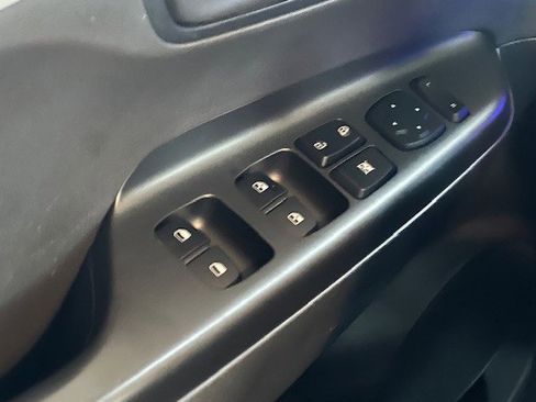 Used 2020 Hyundai Kona SEL image 33