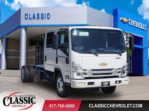 New 2024 Chevrolet Low Cab Forward 4500XD RWD image 1