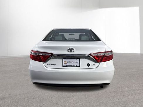 Used 2017 Toyota Camry XLE FWD image 30