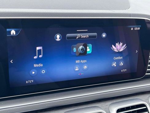 New 2026 Mercedes-Benz GLS 450 4MATIC image 29