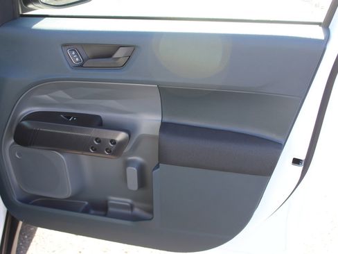 New 2025 Ford Maverick XL w/ Equipment Group 101A image 11