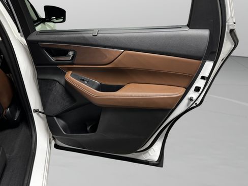 Certified 2024 Acura MDX FWD w/ Technology Package image 16