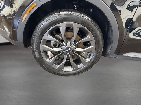 Used 2021 Kia Sorento EX w/ EX AWD X-Line Package image 12