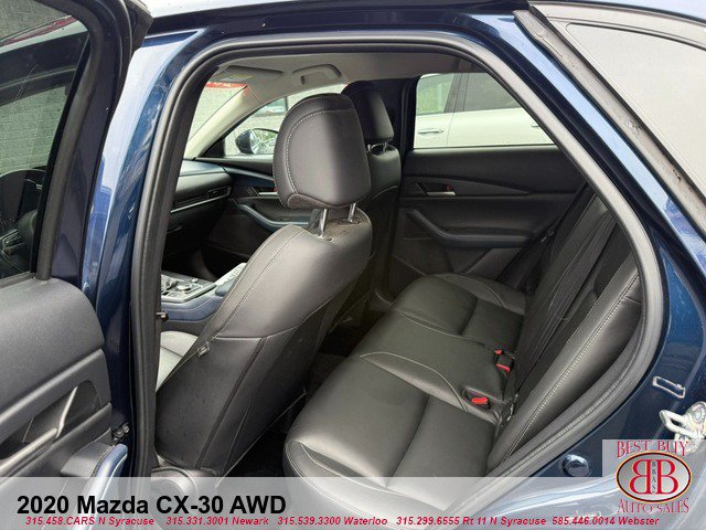 Used 2020 MAZDA CX-30 AWD w/ Select Package image 11