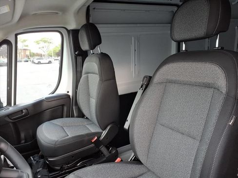 New 2026 RAM ProMaster 2500 FWD image 11