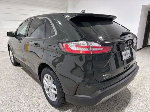 Used 2023 Ford Edge SEL image 6