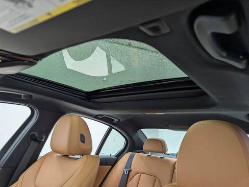 New 2026 BMW 330i Sedan w/ Premium Package image 15