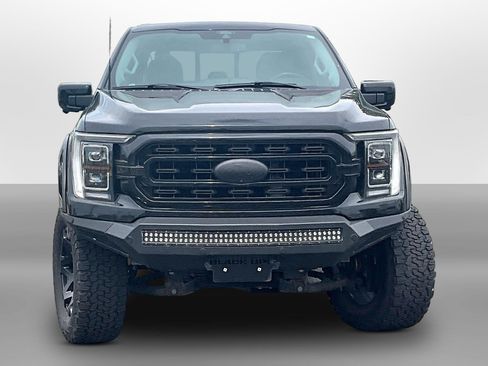 Used 2021 Ford F150 Lariat w/ Equipment Group 502A High AWD/4WD image 3