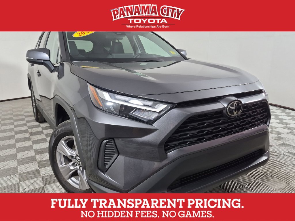 Used 2024 Toyota RAV4 XLE w/ Convenience Package FWD image 1