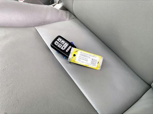 Used 2015 Honda Odyssey EX-L image 31